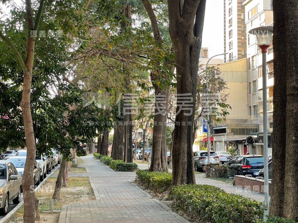 北區綠園道視野三房車位宅房屋室內格局與周邊環境