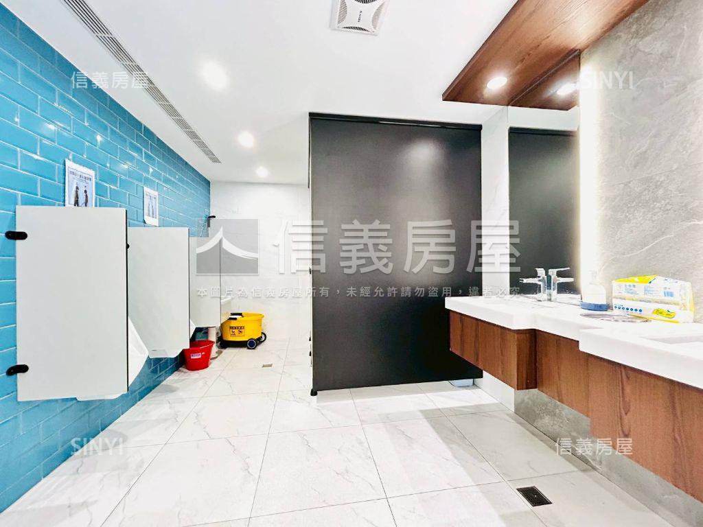 中山國中純辦保富萬商大樓房屋室內格局與周邊環境