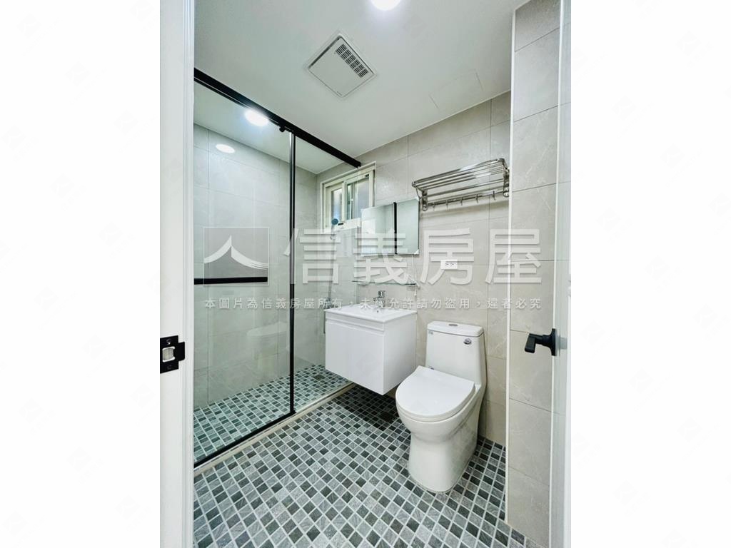 鴻禧大城精緻３房房屋室內格局與周邊環境