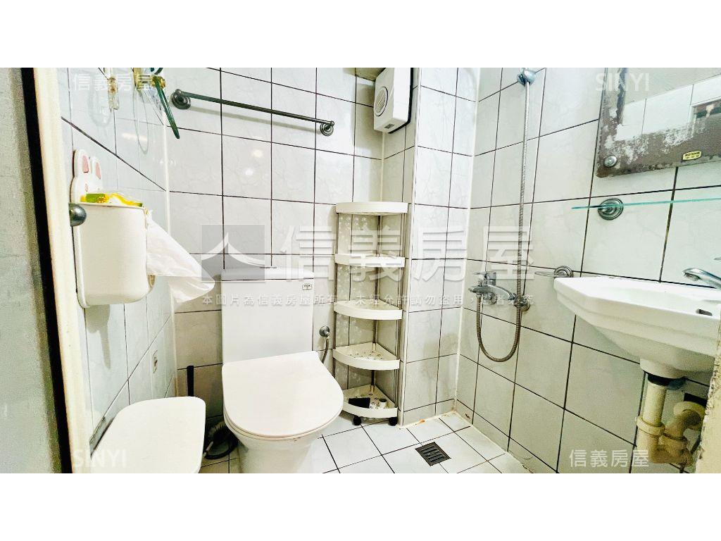 翠光良品挑高小木屋套房房屋室內格局與周邊環境