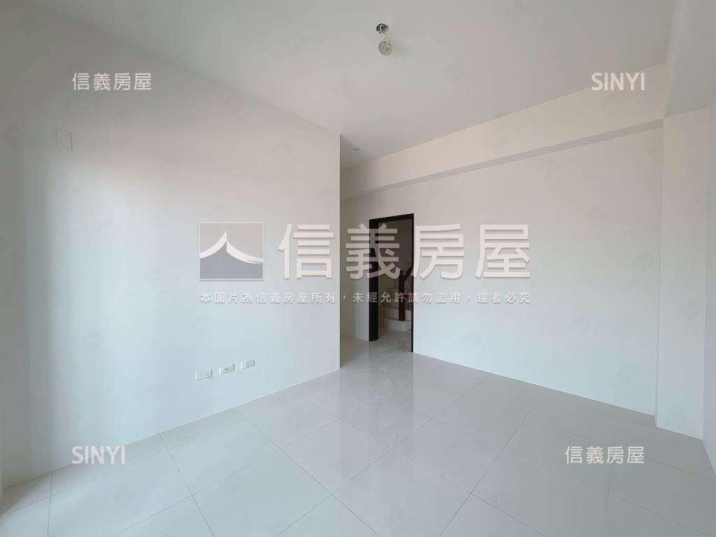 金蛇銜財全新臨路別墅Ｈ房屋室內格局與周邊環境