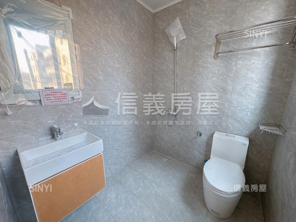 金蛇銜財全新臨路別墅Ｈ房屋室內格局與周邊環境