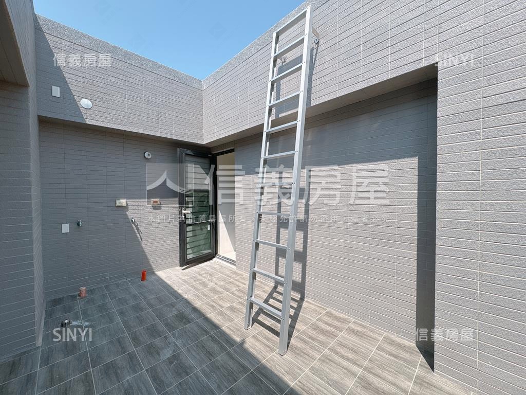 金蛇銜財全新臨路別墅Ｈ房屋室內格局與周邊環境
