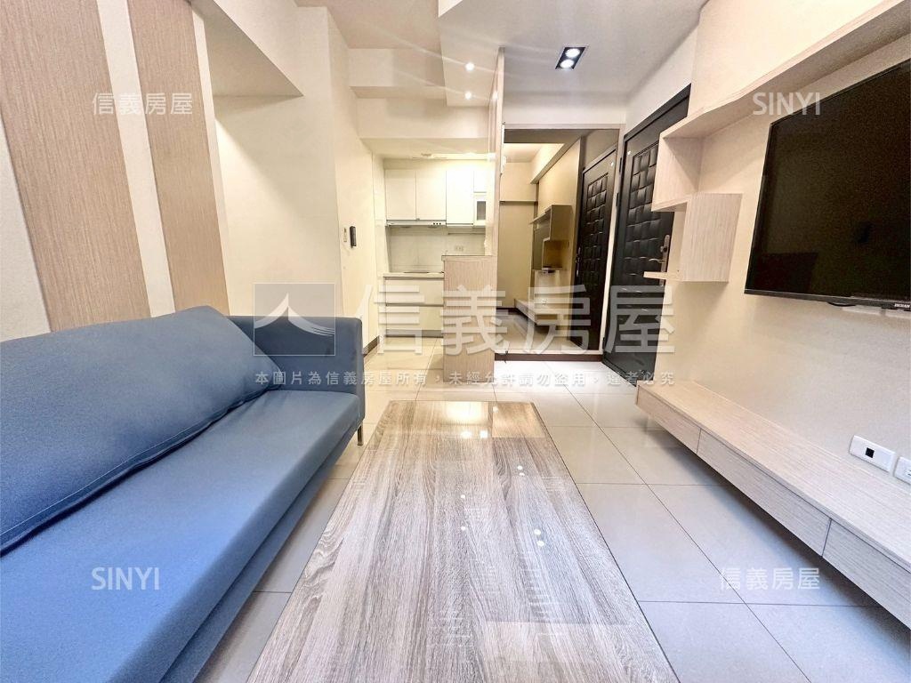 楠梓河案首排兩房車位房屋室內格局與周邊環境