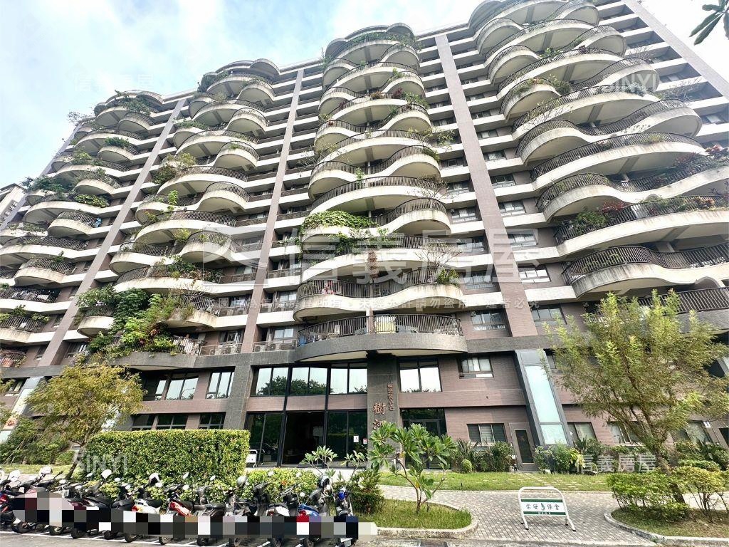 楠梓河案首排兩房車位房屋室內格局與周邊環境