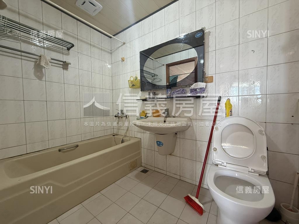 亞灣高樓海景採光大三房房屋室內格局與周邊環境