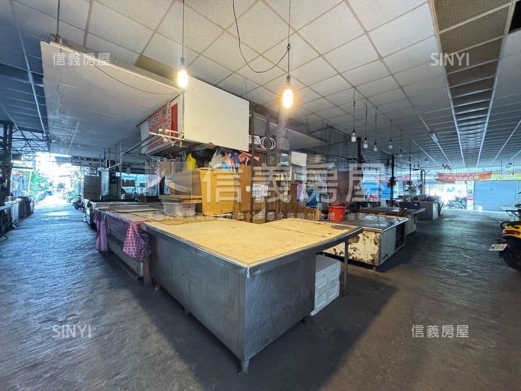 漢昌街福東市場三角窗攤位房屋室內格局與周邊環境