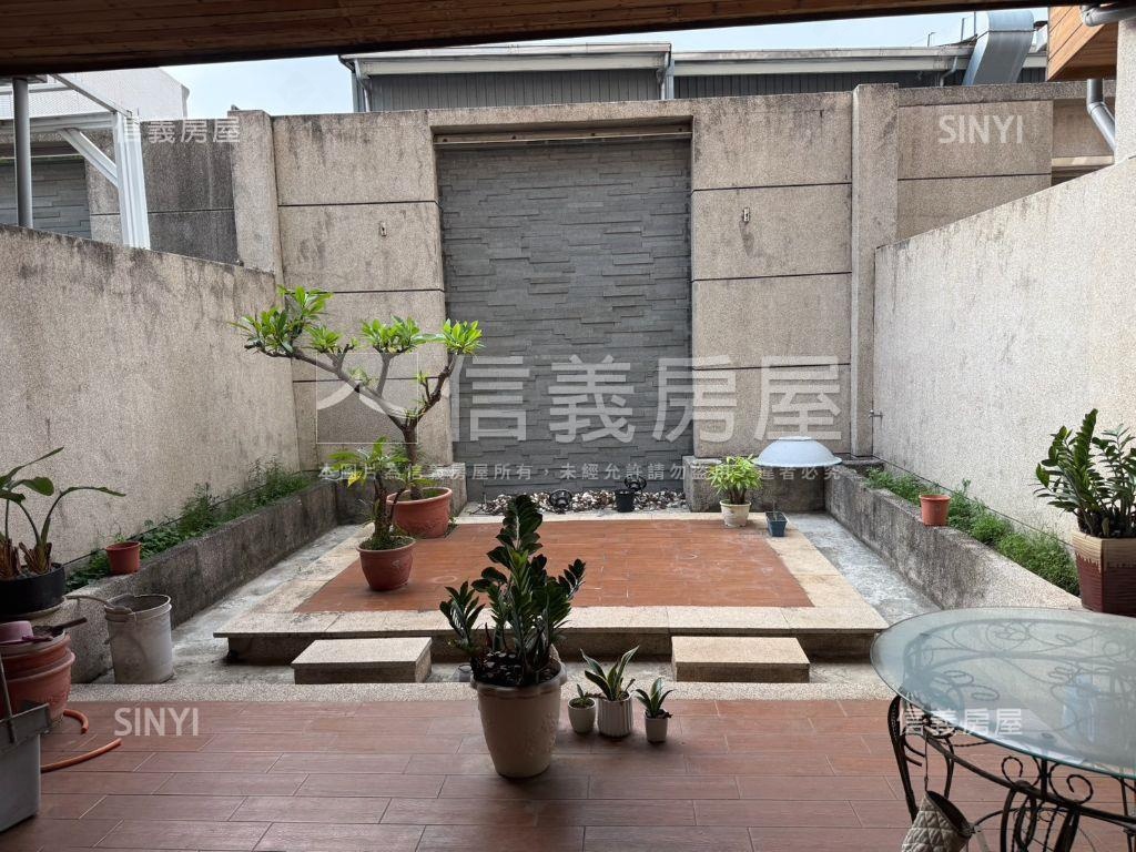 ６３地坪面寬質感電梯車墅房屋室內格局與周邊環境