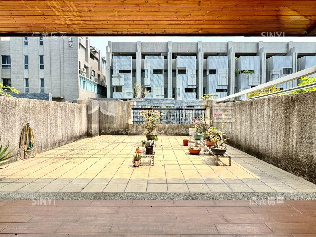 ６３地坪面寬質感電梯車墅房屋室內格局與周邊環境