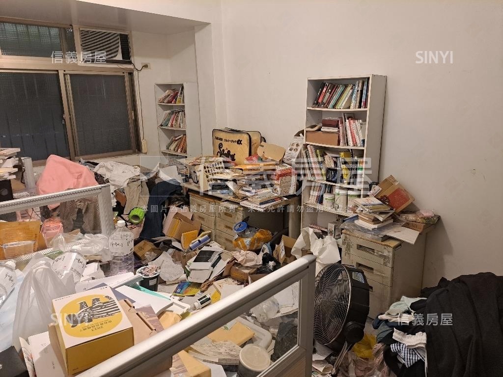 民光街１樓大空間房屋室內格局與周邊環境