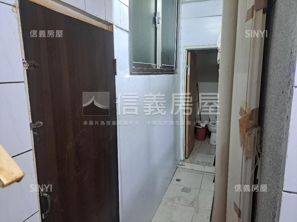 民光街１樓大空間房屋室內格局與周邊環境