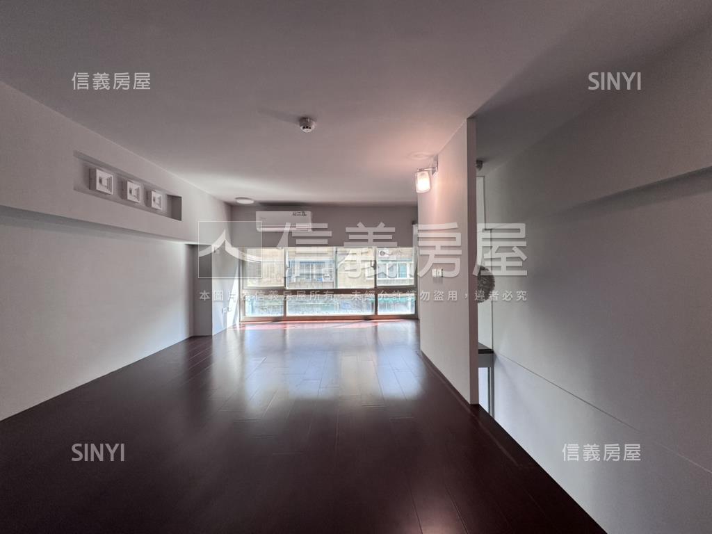 樂鑽挑高美美屋房屋室內格局與周邊環境