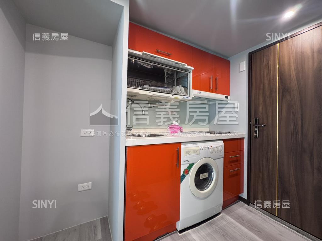 樂鑽挑高美美屋房屋室內格局與周邊環境