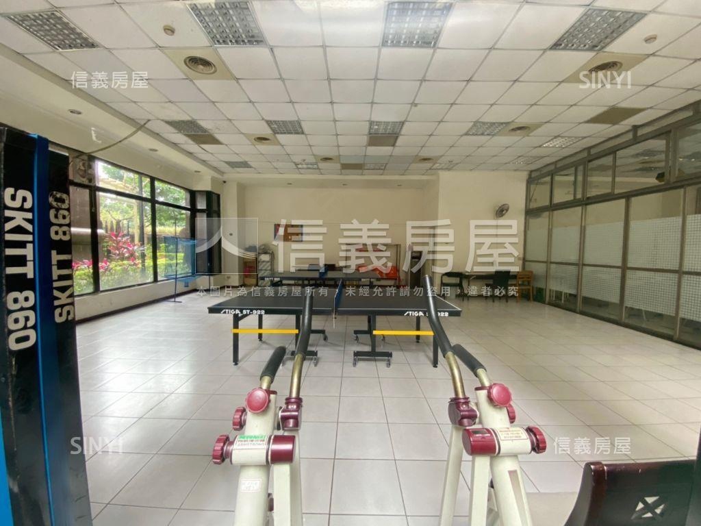 汐科標準品宏國兩房房屋室內格局與周邊環境