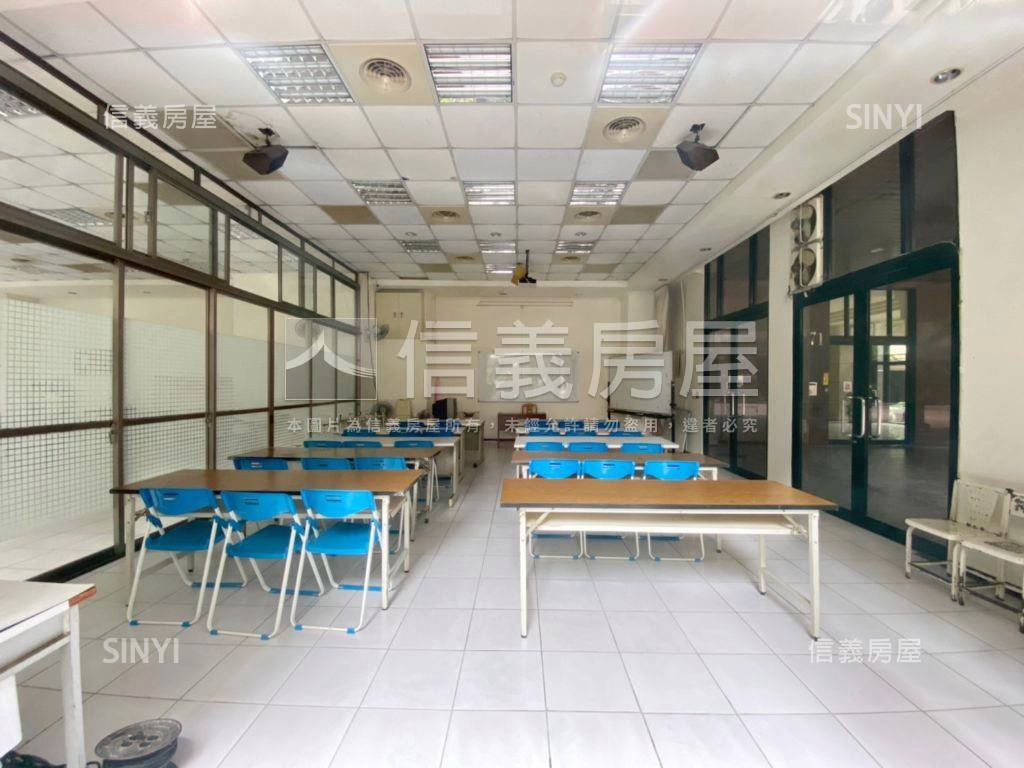 汐科標準品宏國兩房房屋室內格局與周邊環境