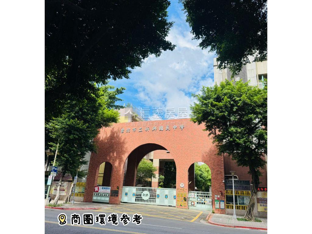 近捷運米勒套房車位房屋室內格局與周邊環境