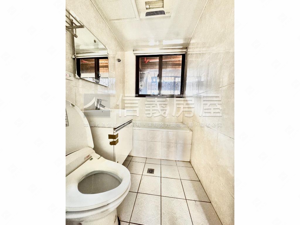 墨爾本高樓景觀三房車位房屋室內格局與周邊環境