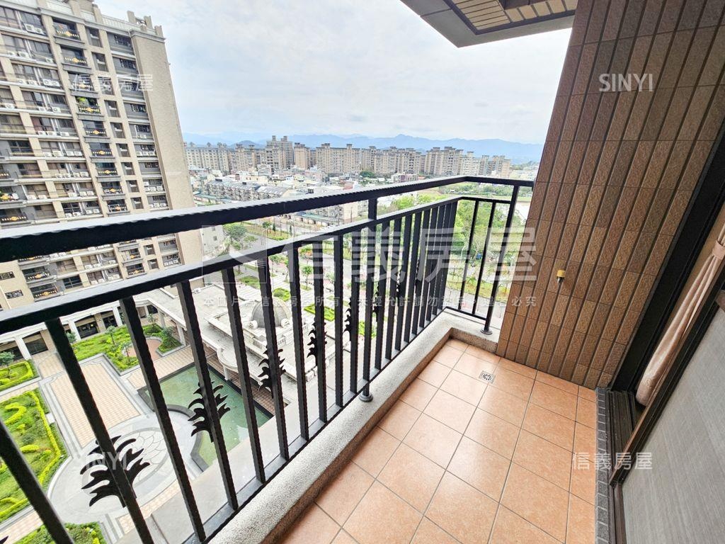 墨爾本高樓景觀三房車位房屋室內格局與周邊環境