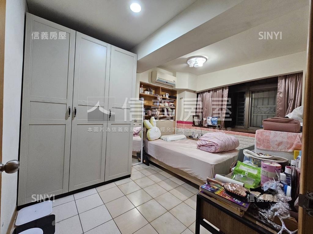 東方大地住店大戶房屋室內格局與周邊環境