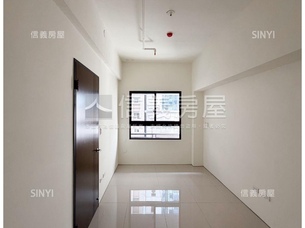 【鑫巨蛋２】Ａ５雙衛浴房屋室內格局與周邊環境