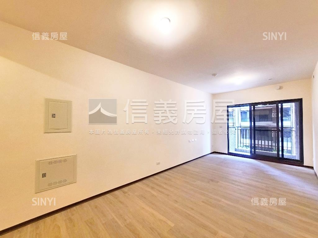 近Ａ１０捷運豐川三房車位房屋室內格局與周邊環境