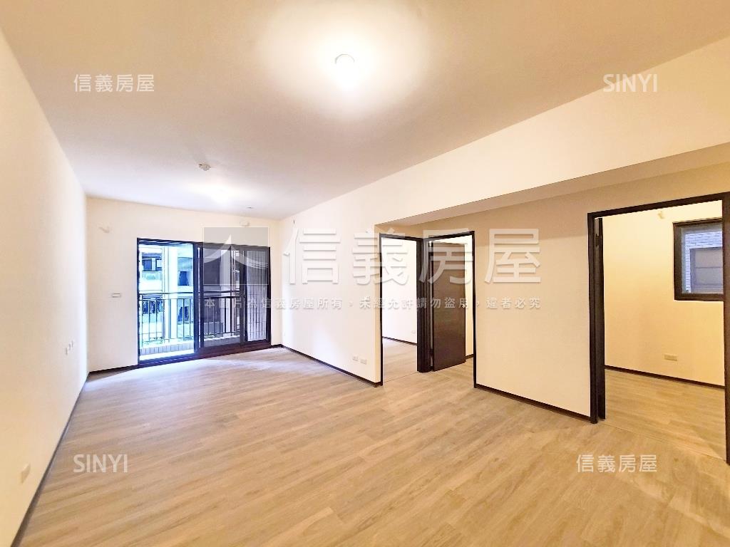 近Ａ１０捷運豐川三房車位房屋室內格局與周邊環境