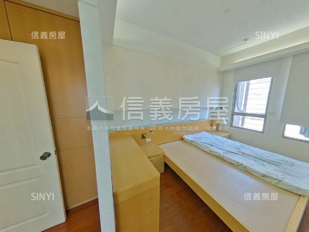 太子哈佛邊間４房雙車位房屋室內格局與周邊環境