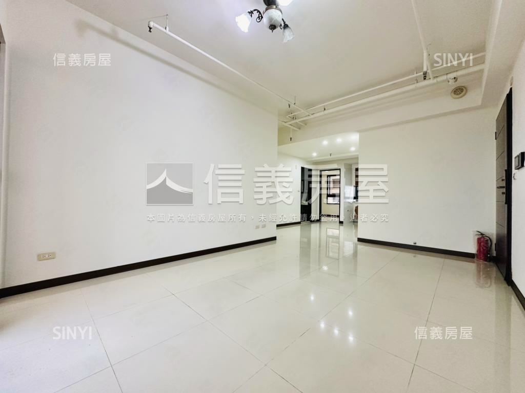 香榭高樓美景三房車位房屋室內格局與周邊環境