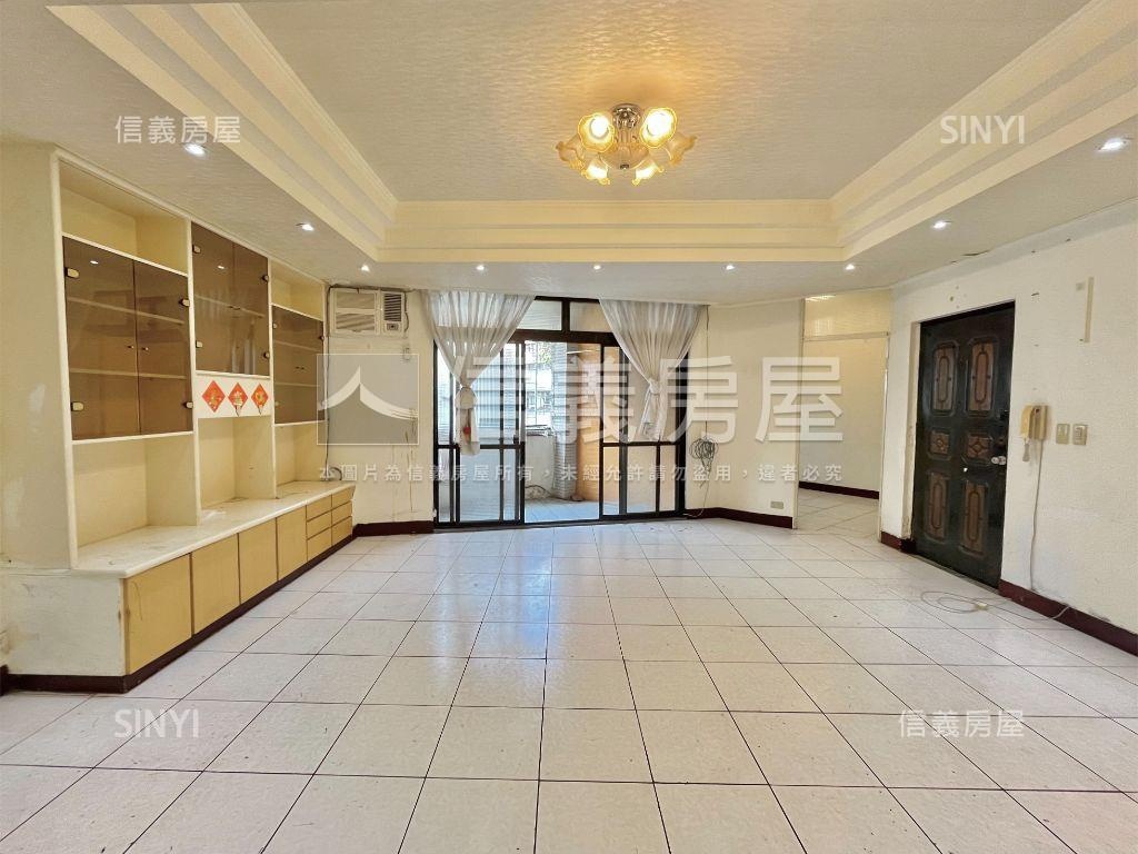 頂溪ｘ樂華公寓邊間頂加房屋室內格局與周邊環境