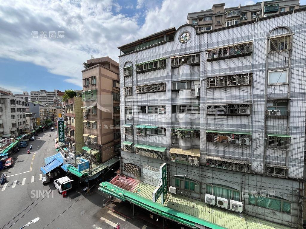 頂溪ｘ樂華公寓邊間頂加房屋室內格局與周邊環境