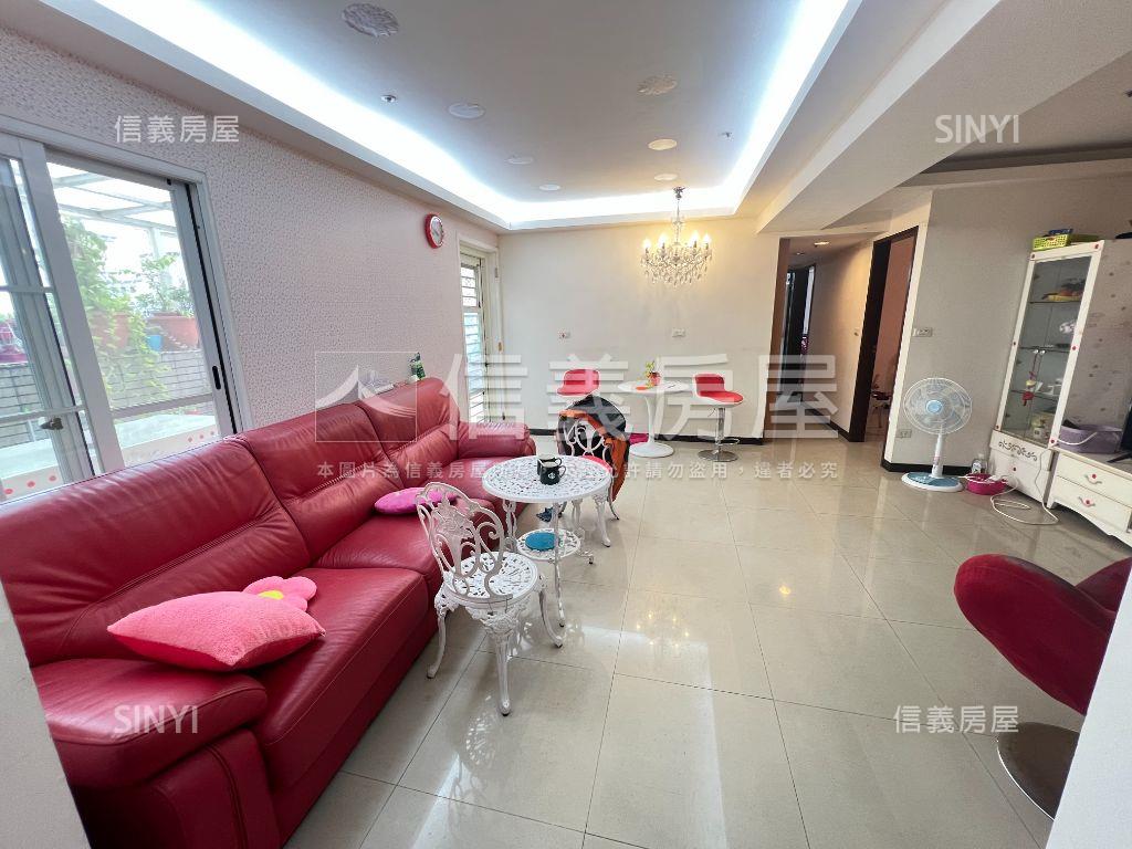 桂冠頂峰優質美屋房屋室內格局與周邊環境