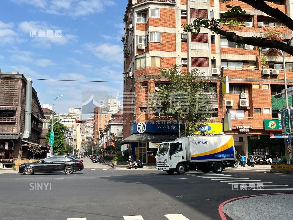 可看！五期質感樓店！房屋室內格局與周邊環境