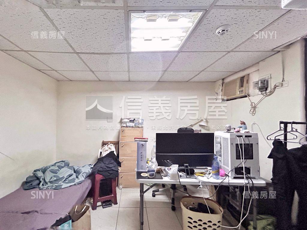 近捷運迴龍醫院樓中樓房屋室內格局與周邊環境