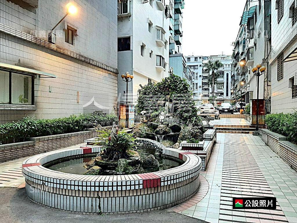 近捷運迴龍醫院樓中樓房屋室內格局與周邊環境