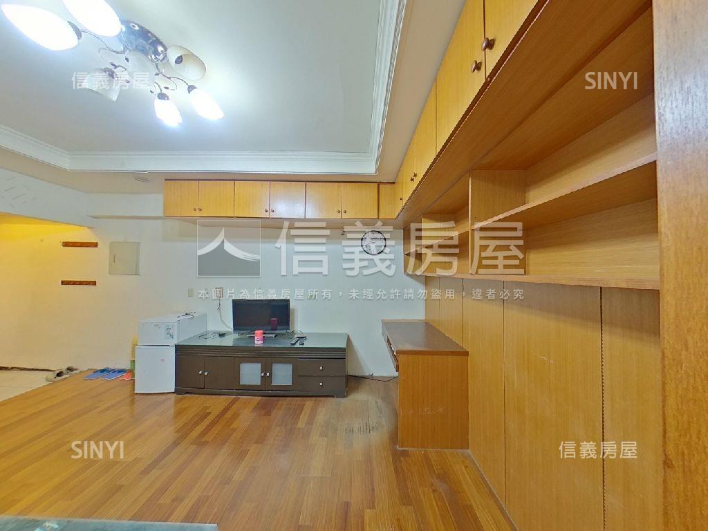 稀有！低總價電梯套房房屋室內格局與周邊環境