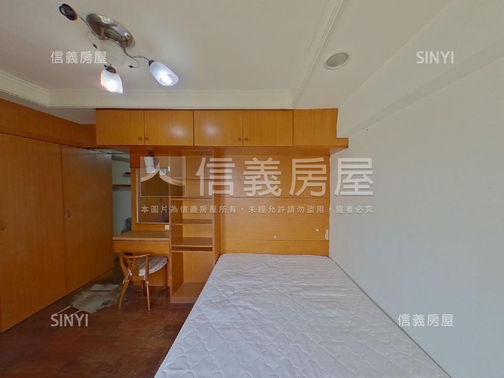 稀有！低總價電梯套房房屋室內格局與周邊環境