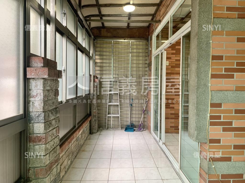 環山路大寧境稀有一樓戶房屋室內格局與周邊環境