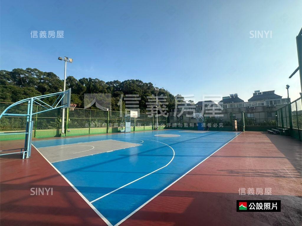 近園區美式社區採光別墅房屋室內格局與周邊環境