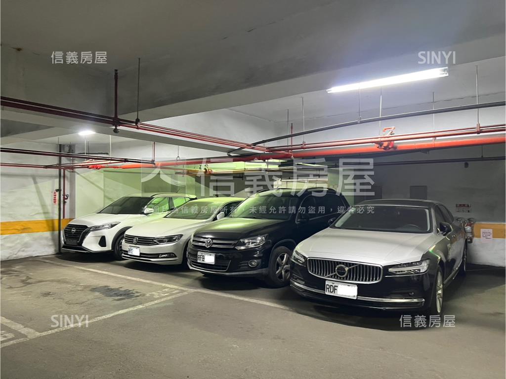 成都路現成收租修羅場房屋室內格局與周邊環境