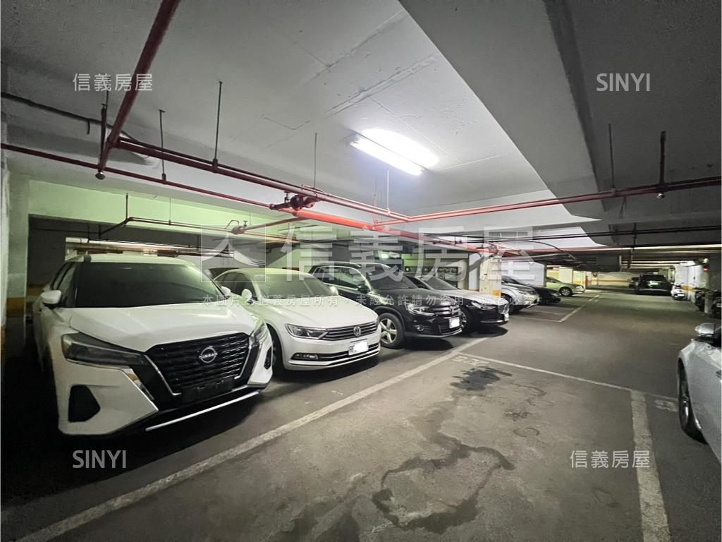 成都路現成收租修羅場房屋室內格局與周邊環境