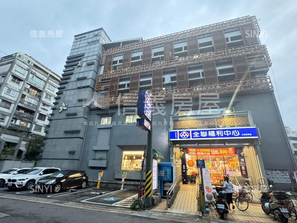 森林公園捷運裝潢優質一樓房屋室內格局與周邊環境