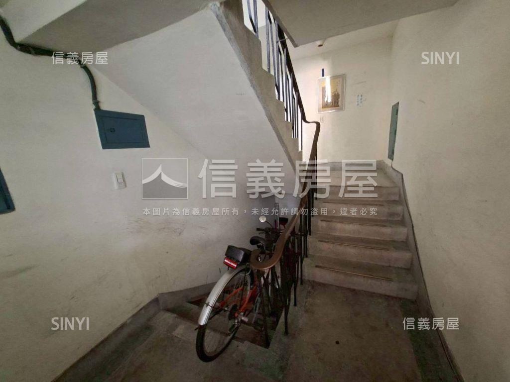 近學區★雲和街大戶公寓房屋室內格局與周邊環境