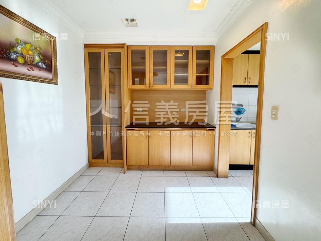 近長庚成家三房平車房屋室內格局與周邊環境