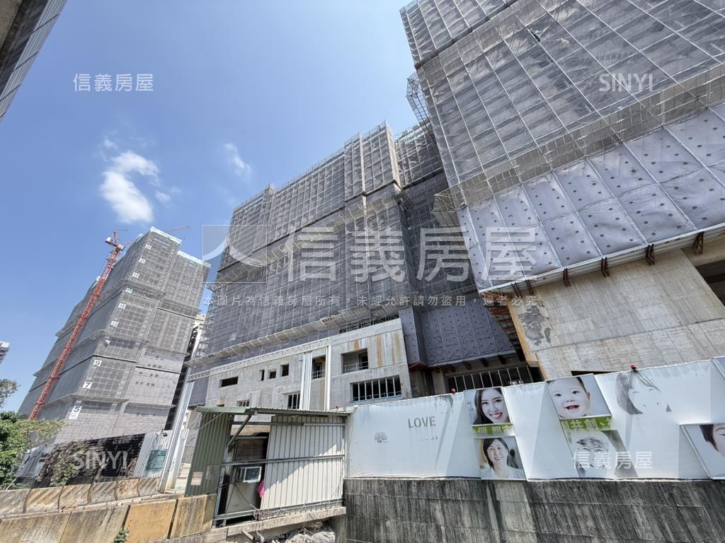 全坤峰碩兩房車位房屋室內格局與周邊環境