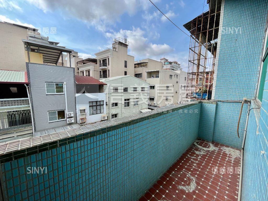三多衛武營大地坪活巷透天房屋室內格局與周邊環境