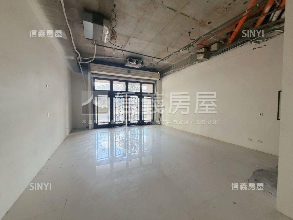 Ｃ５元利挑高質感店面房屋室內格局與周邊環境