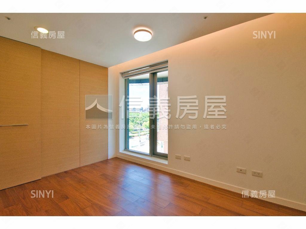 勤美璞真稀有露臺後花園房屋室內格局與周邊環境