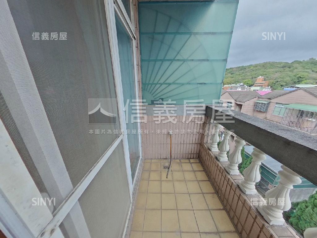 圓堡社區景觀透天房屋室內格局與周邊環境