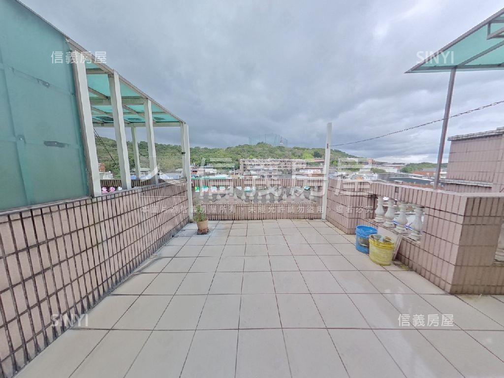 圓堡社區景觀透天房屋室內格局與周邊環境