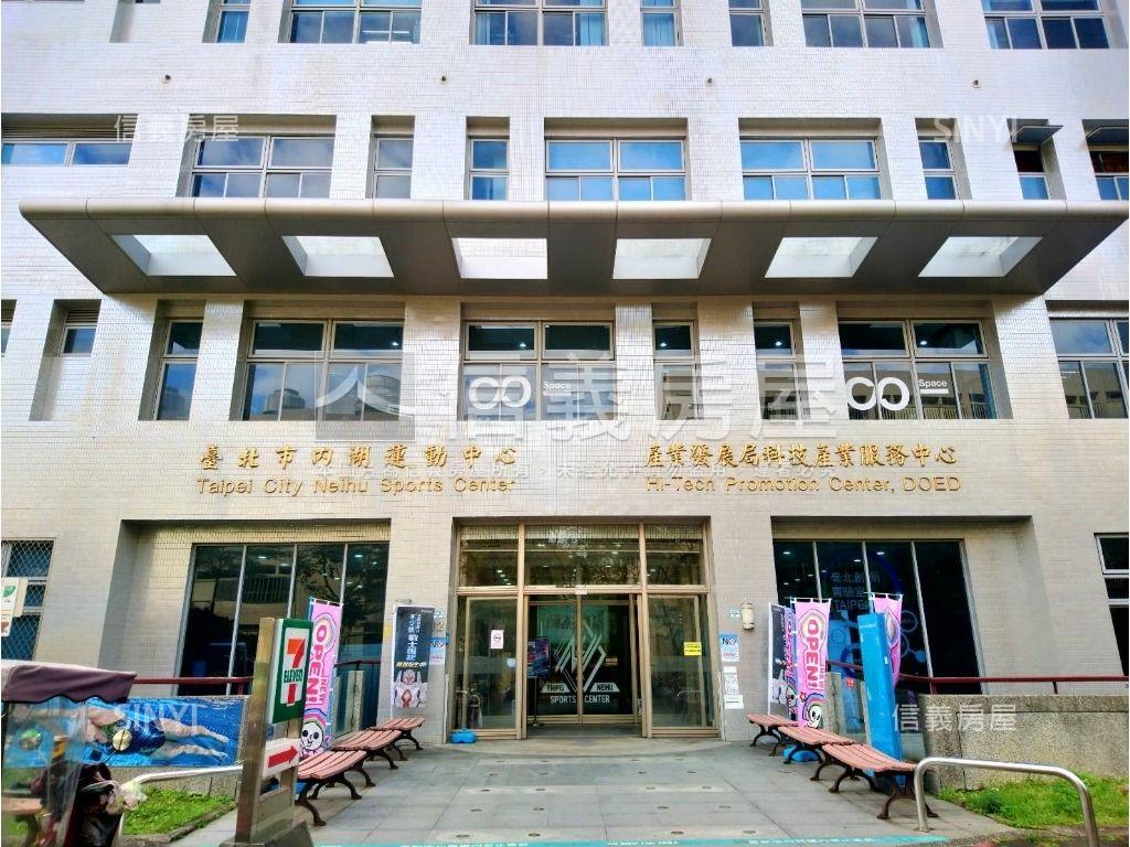 西湖捷運收租精品房屋室內格局與周邊環境